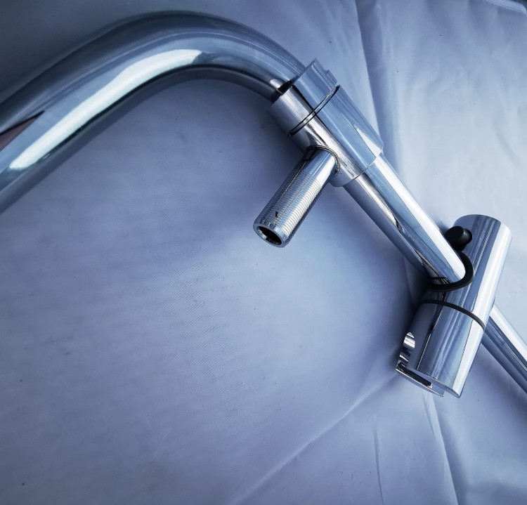 zestaw-prysznicowy-chrom  salon lazienek Lodz