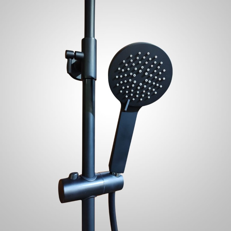 zestaw-prysznicowy-czarny-z-termostatem-słuchawka  salon lazienek Lodz