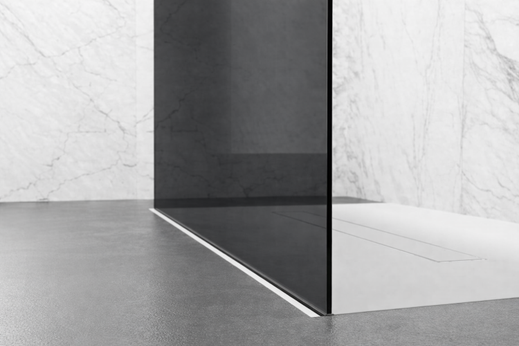 grafitowa szyba prysznicowa wolnostojaca walk-in okucia czarny mat zdjecie 4 salon lazienek w lodzi
