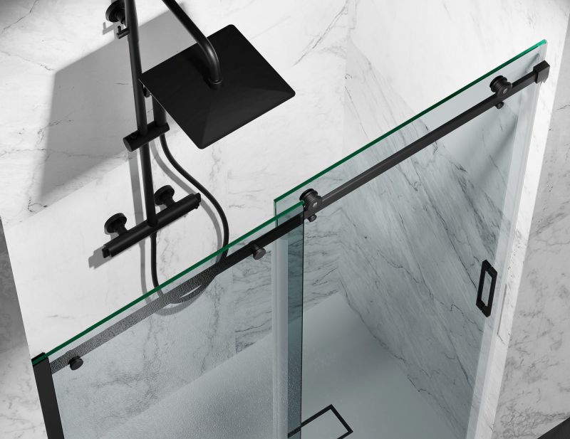 Drzwi prysznicowe przesuwne czarne okucia szkło transparentne 8mm